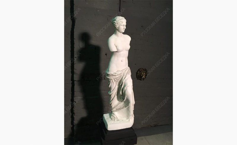 Скульптура Венера Милосская в белом цвете